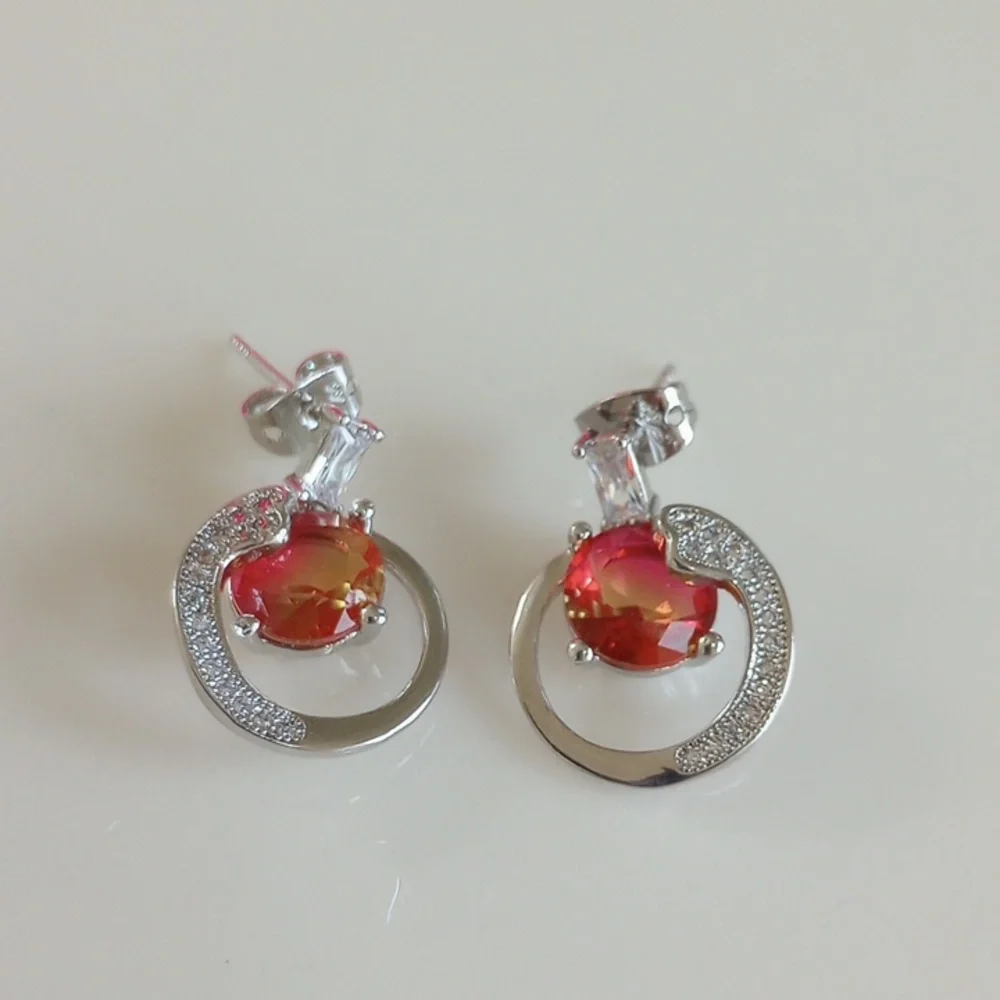 NEW 925 Sterling Silver Necklace and Zirconia Earrings - Picture 5 of 6